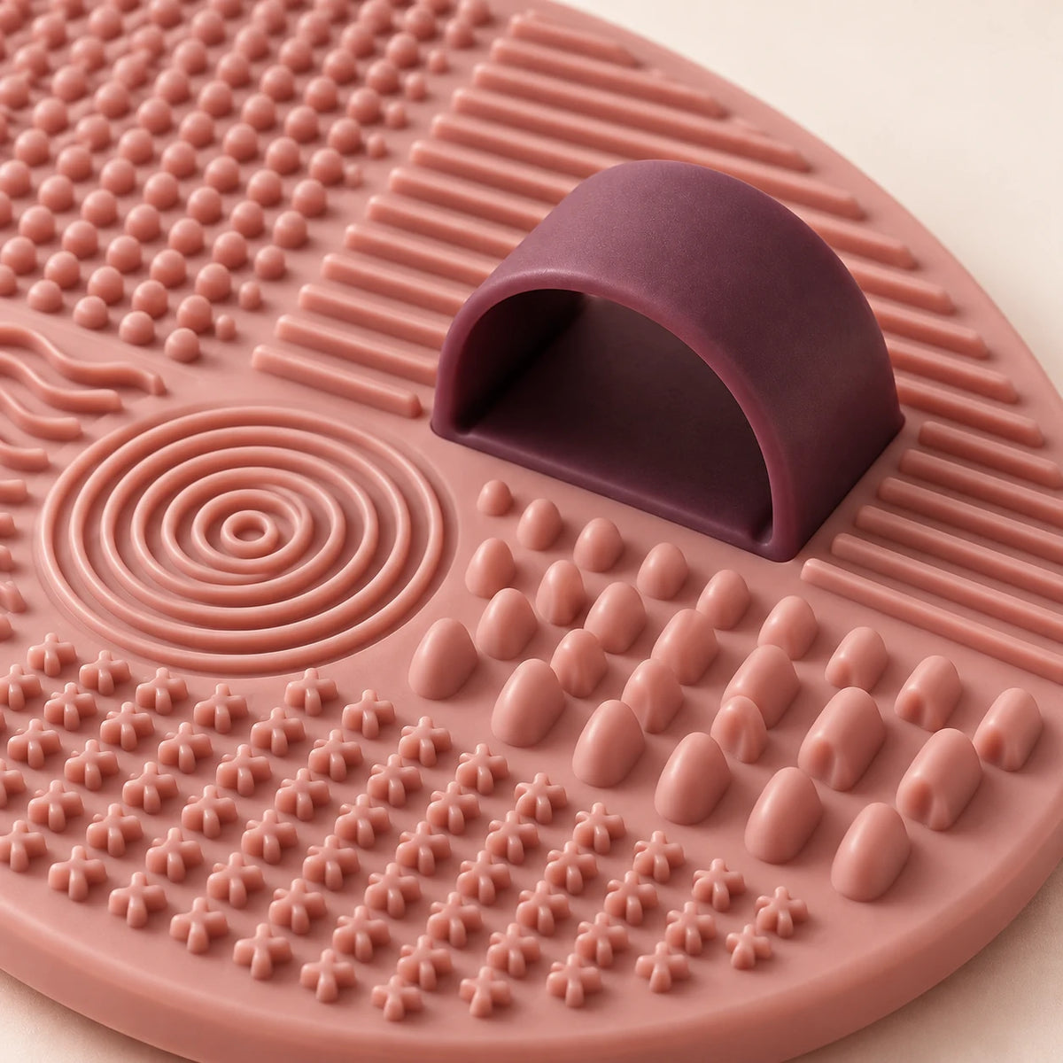 Makeup Brush Cleaning Mat — material and construction detail