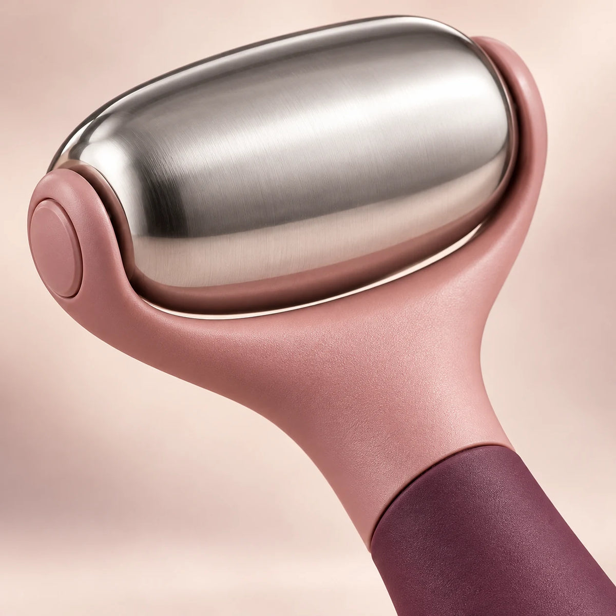 Stainless Steel Facial Ice Roller — material and construction detail